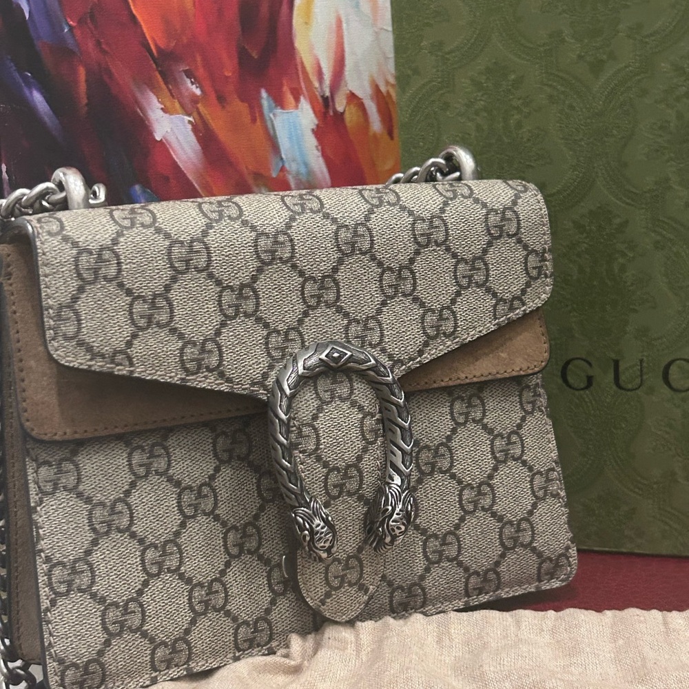 Gucci Dionysus GG Supreme Mini Bag